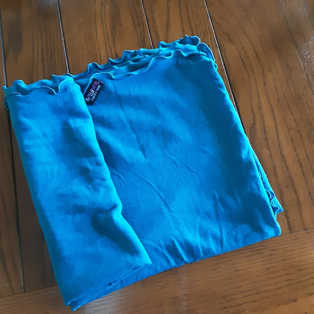 Gorgeous teal blue wrap and wristlet